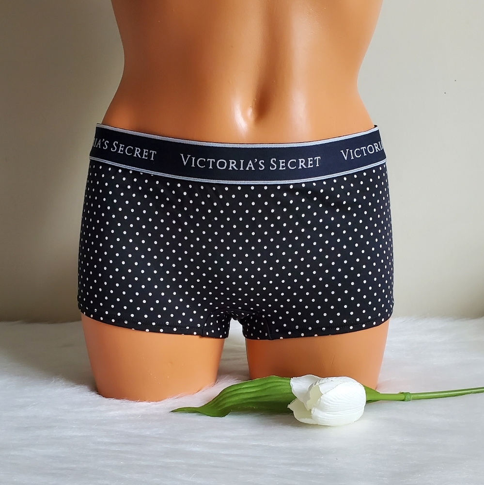 VICTORIA'S SECRET SHORTIE PANTY SIZE L - Picture 1 of 4